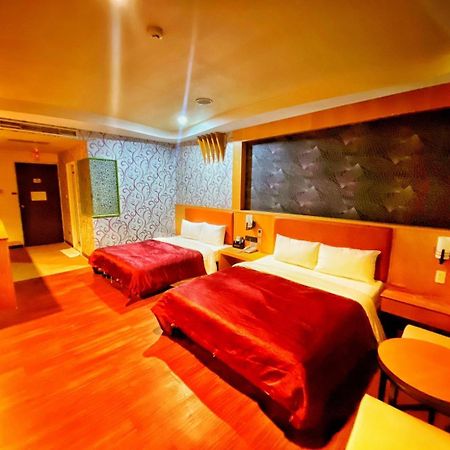 Hua Xiang Motel - Nanzih Kaohsiung Exterior foto