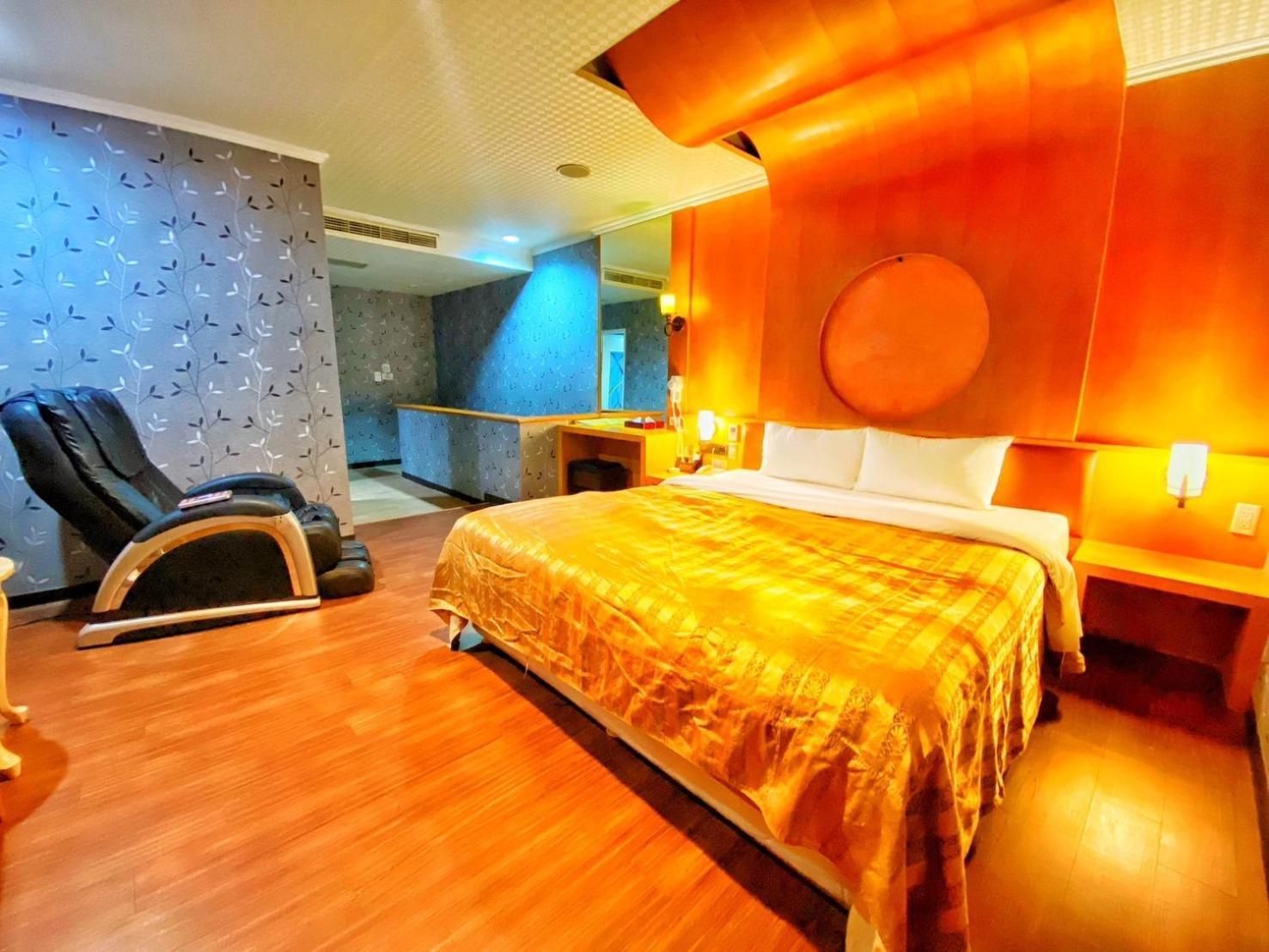 Hua Xiang Motel - Nanzih Kaohsiung Exterior foto